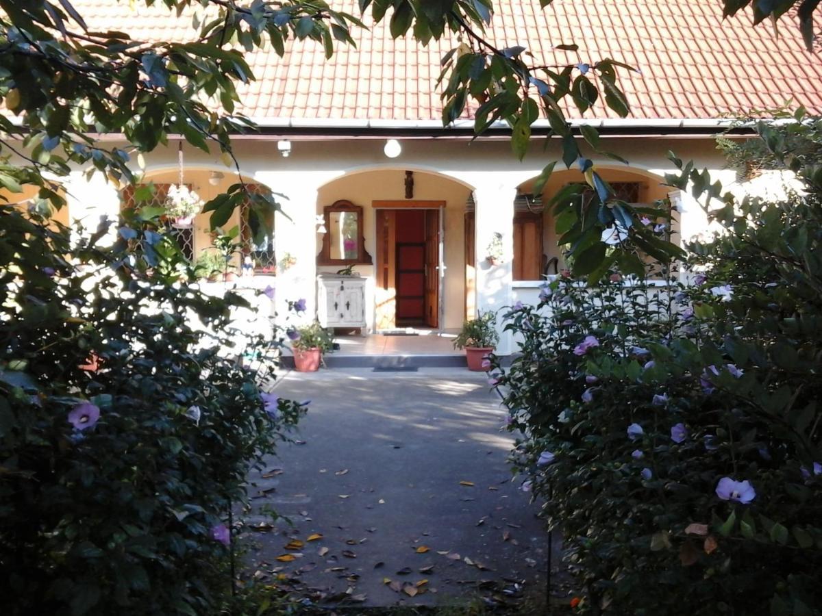 Apartmán Dutch Farm In Felsolajos Exteriér fotografie
